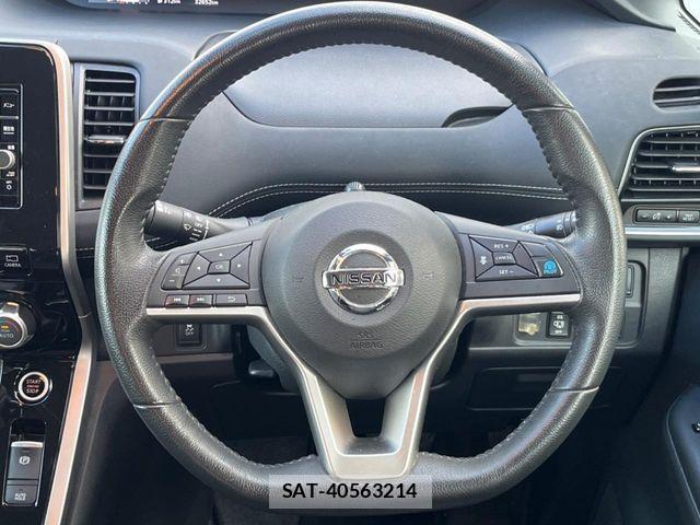 Nissan SERENA 2018-08 8486067-12