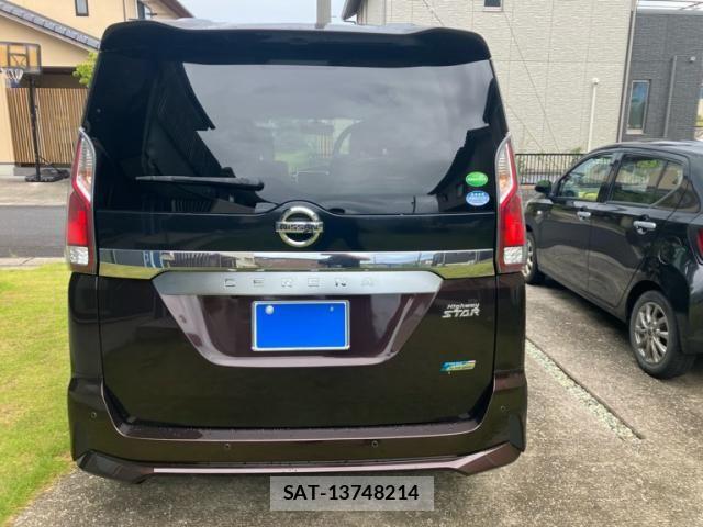 Nissan SERENA 2017-01 8486069-4