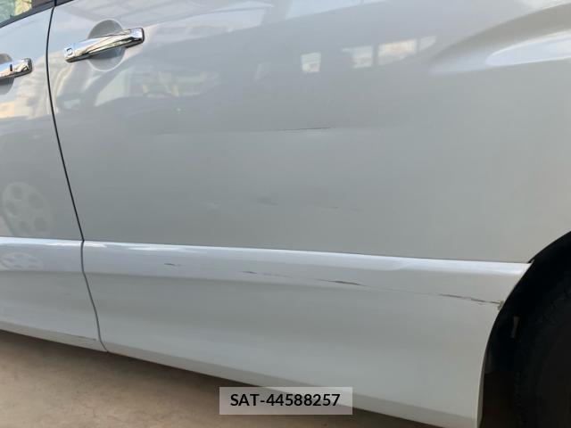 Nissan SERENA 2014-08 8486070-21