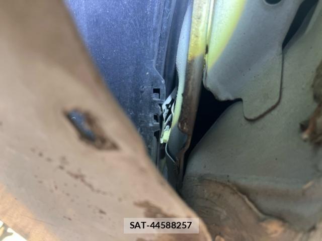 Nissan SERENA 2014-08 8486070-22