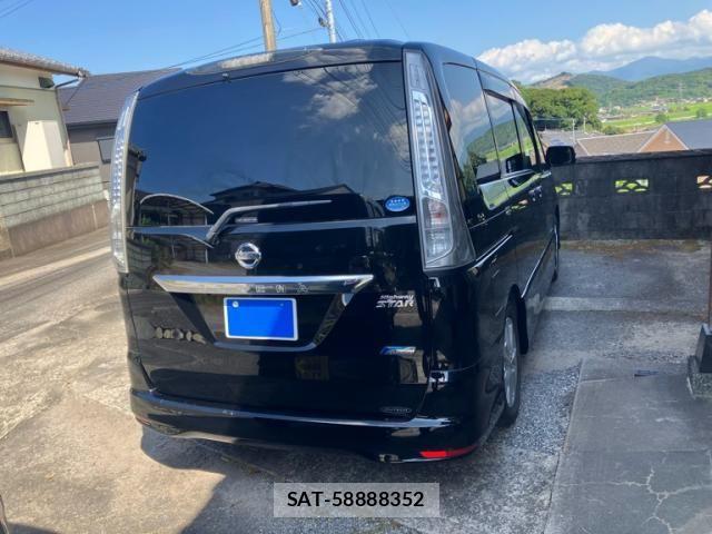 Nissan SERENA 2013-10 8486071-9