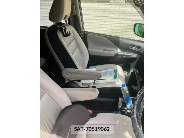 Nissan SERENA 2017-08 8486072-12
