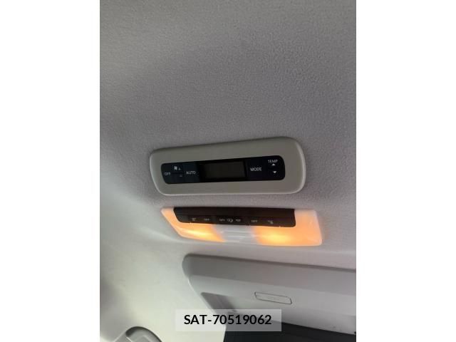 Nissan SERENA 2017-08 8486072-17
