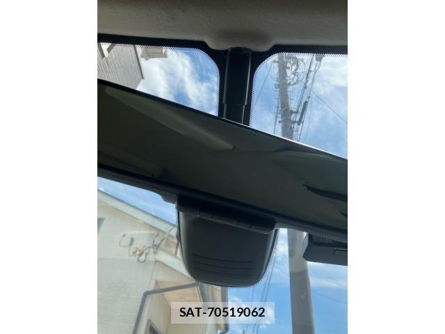 Nissan SERENA 2017-08 8486072-25