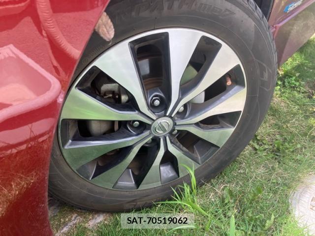 Nissan SERENA 2017-08 8486072-6