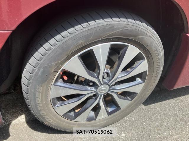 Nissan SERENA 2017-08 8486072-8