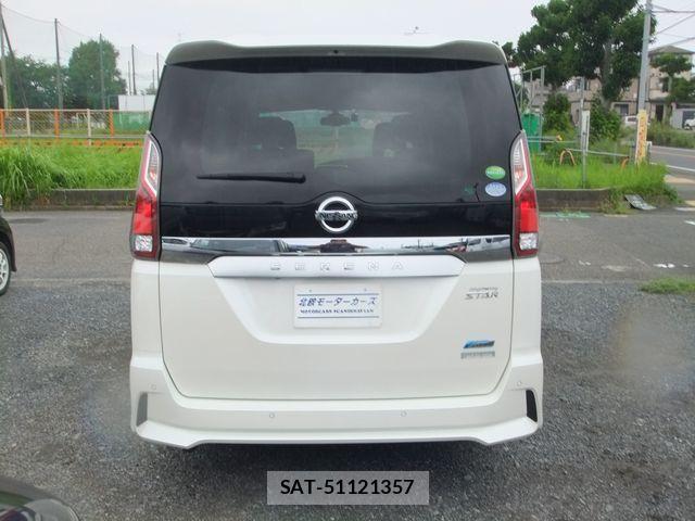 Nissan SERENA 2018-02 8527281-26