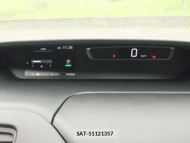Nissan SERENA 2018-02 8527281-4