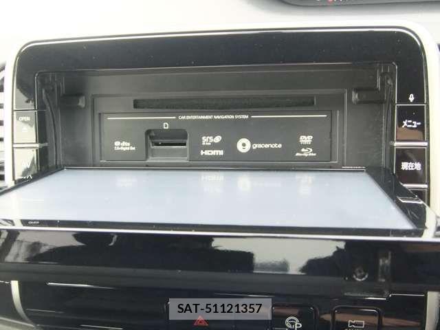 Nissan SERENA 2018-02 8527281-6