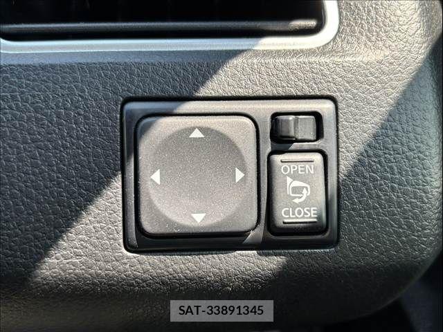 Nissan SERENA 2015-07 8527298-27