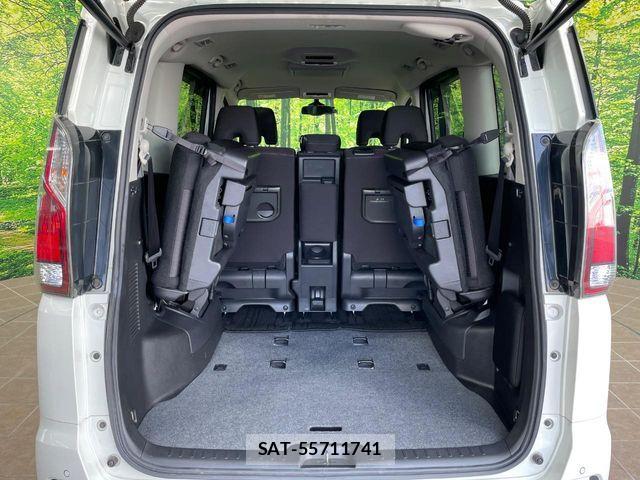 Nissan SERENA 2017-02 8527290-10