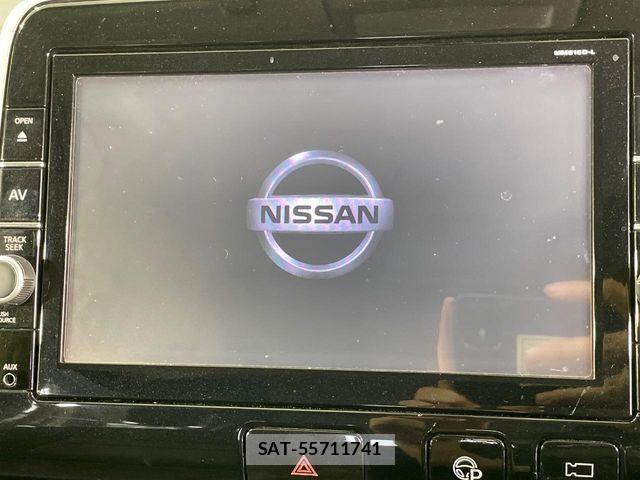 Nissan SERENA 2017-02 8527290-3