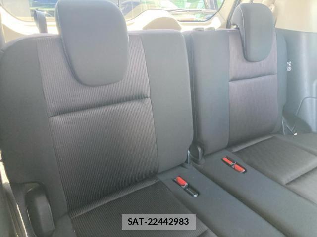 Nissan SERENA 2018-03 8527313-11