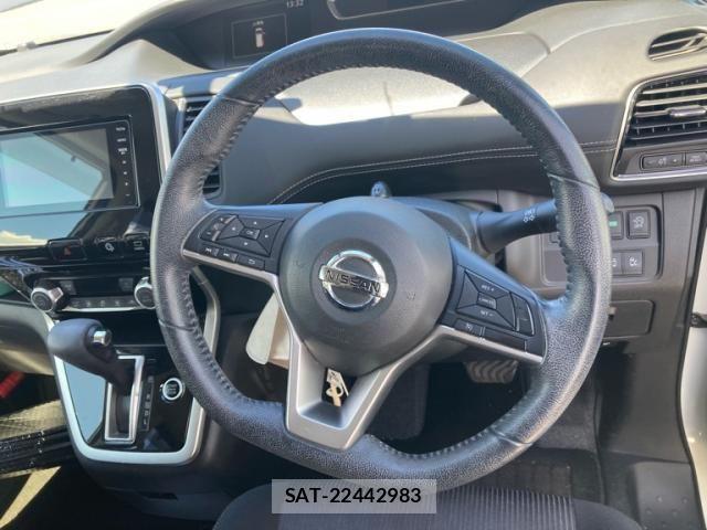 Nissan SERENA 2018-03 8527313-15