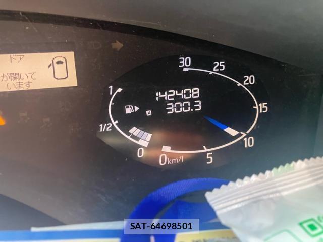 Nissan SERENA 2014-07 8527316-19