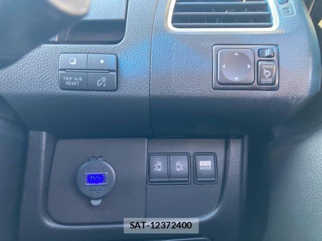 Nissan SERENA 2013-05 8527317-12