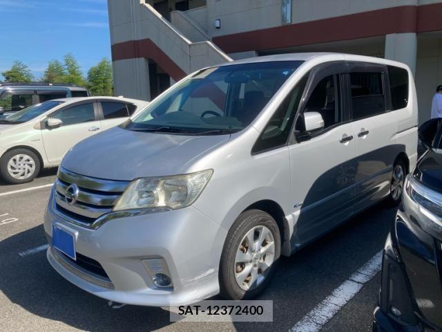 Nissan SERENA 2013-05 8527317-1