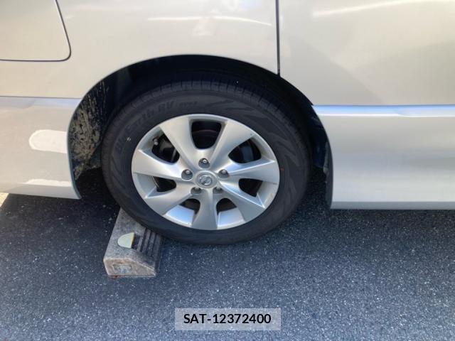 Nissan SERENA 2013-05 8527317-7