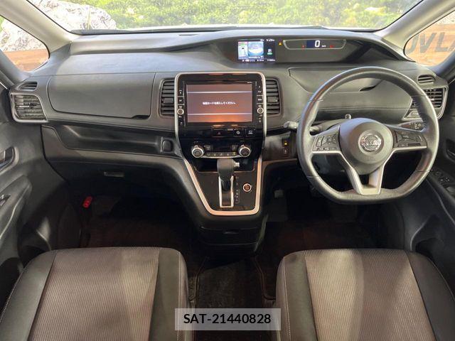 Nissan SERENA 2018-04 8527300-2