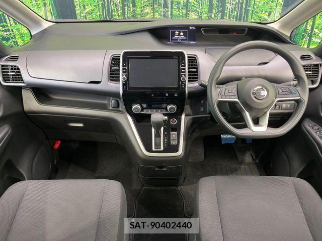 Nissan SERENA 2018-03 8527297-1