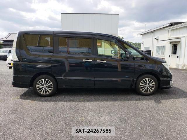 Nissan SERENA 2014-07 8527295-10