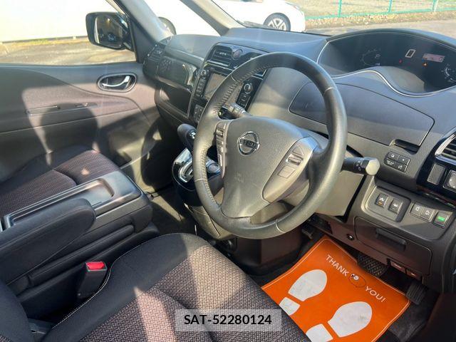 Nissan SERENA 2015-12 8527302-10