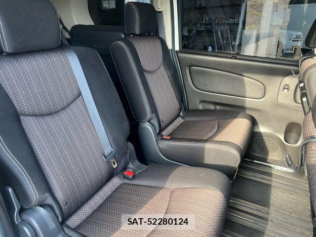Nissan SERENA 2015-12 8527302-13