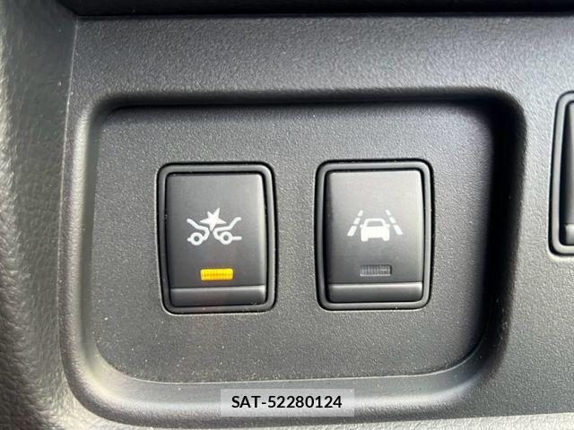 Nissan SERENA 2015-12 8527302-23