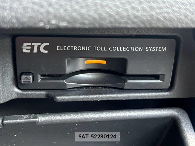 Nissan SERENA 2015-12 8527302-25
