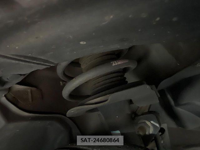 Nissan SERENA 2015-01 8527301-19