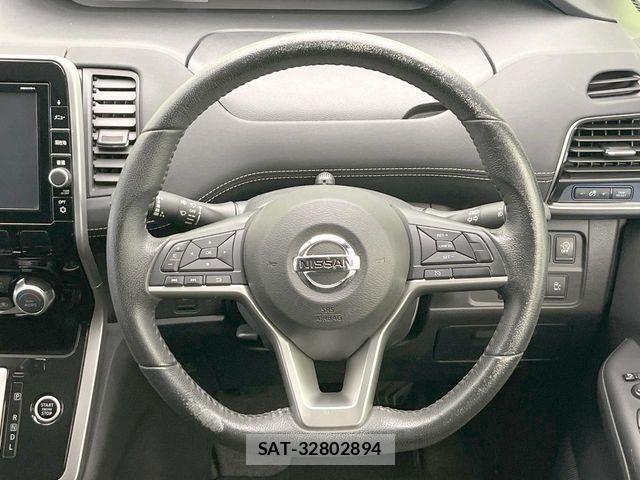 Nissan SERENA 2017-12 8527282-11