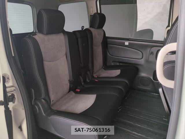 Nissan SERENA 2014-02 8527305-26