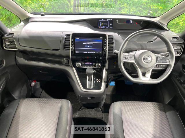 Nissan SERENA 2017-08 8528558-1