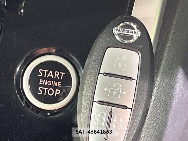 Nissan SERENA 2017-08 8528558-6
