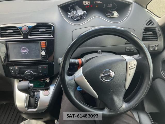 Nissan SERENA 2014-03 8527315-13