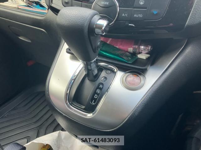 Nissan SERENA 2014-03 8527315-15