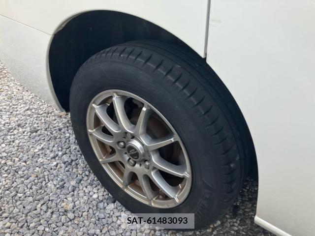 Nissan SERENA 2014-03 8527315-7