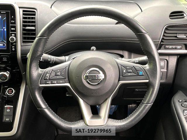 Nissan SERENA 2018-02 8527278-10
