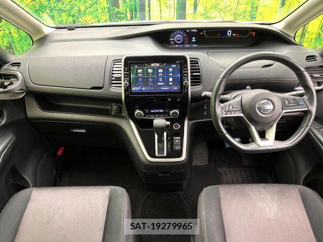 Nissan SERENA 2018-02 8527278-1