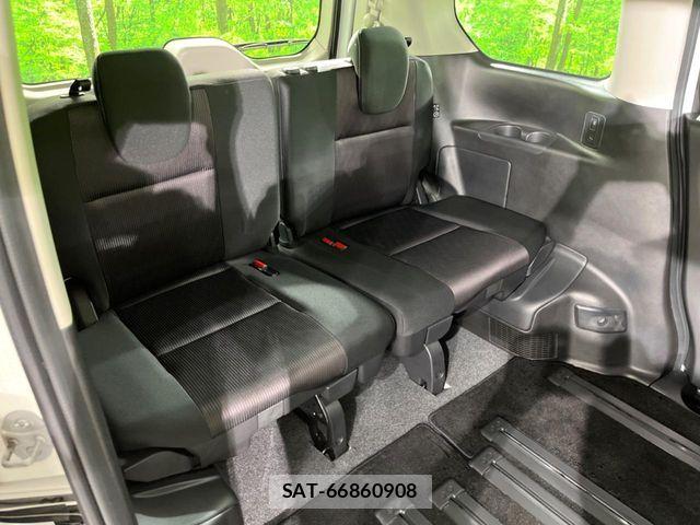 Nissan SERENA 2018-02 8527270-9