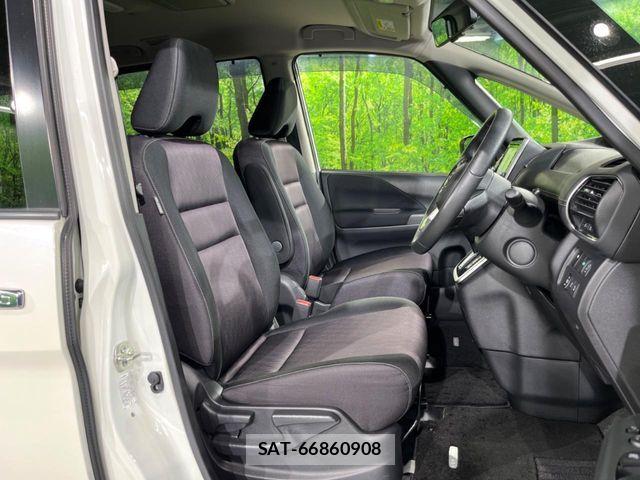 Nissan SERENA 2018-02 8527270-7