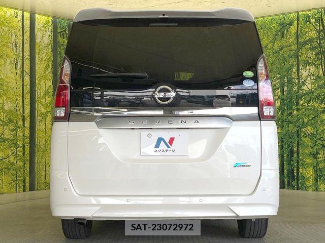 Nissan SERENA 2017-01 8527303-15