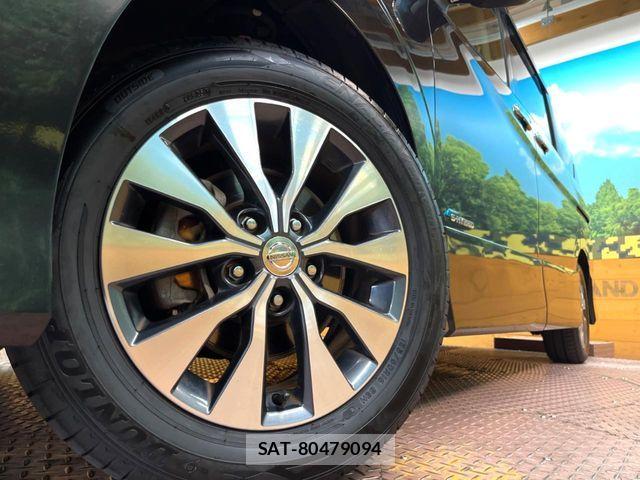Nissan SERENA 2017-01 8527289-13