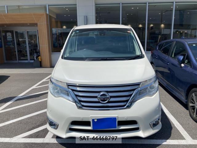Nissan SERENA 2015-11 8527312-0