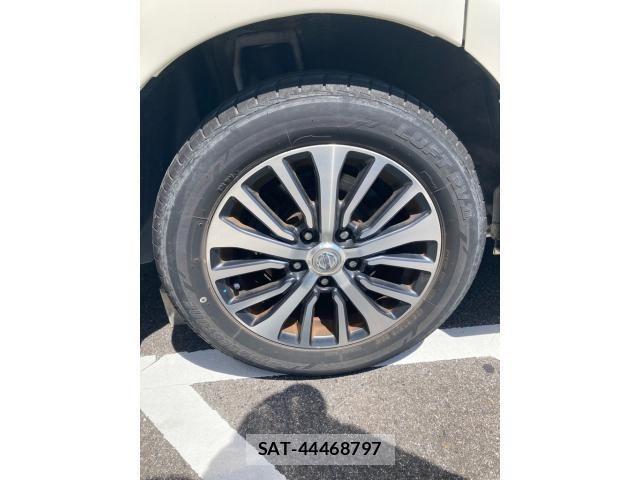 Nissan SERENA 2015-11 8527312-4