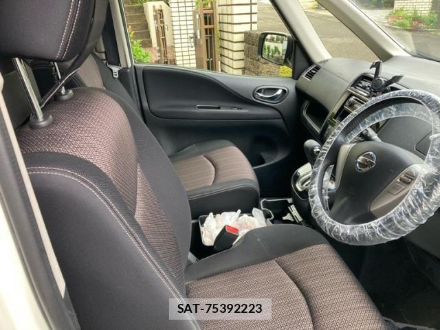 Nissan SERENA 2016-04 8527314-16