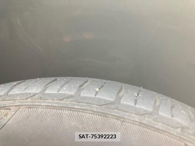 Nissan SERENA 2016-04 8527314-8