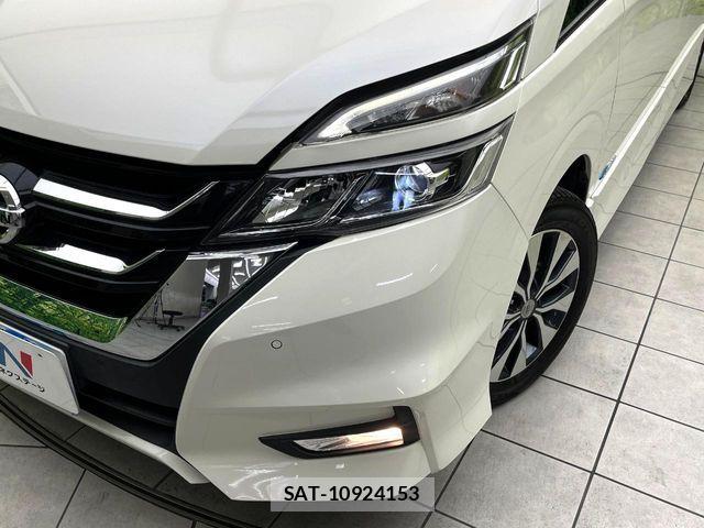 Nissan SERENA 2016-10 8527288-12