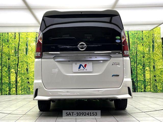Nissan SERENA 2016-10 8527288-15
