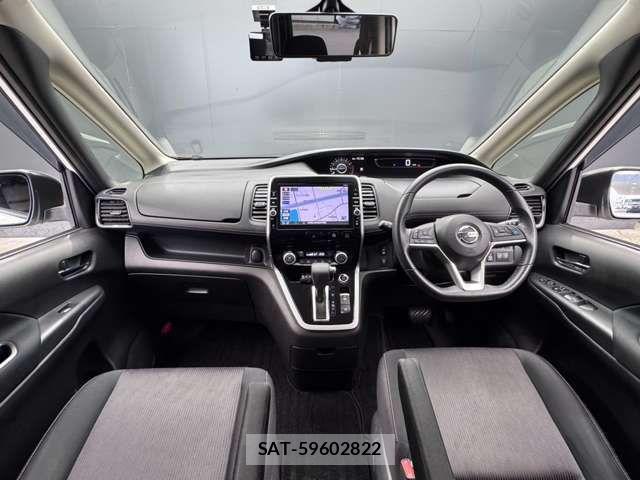 Nissan SERENA 2016-01 8527284-2